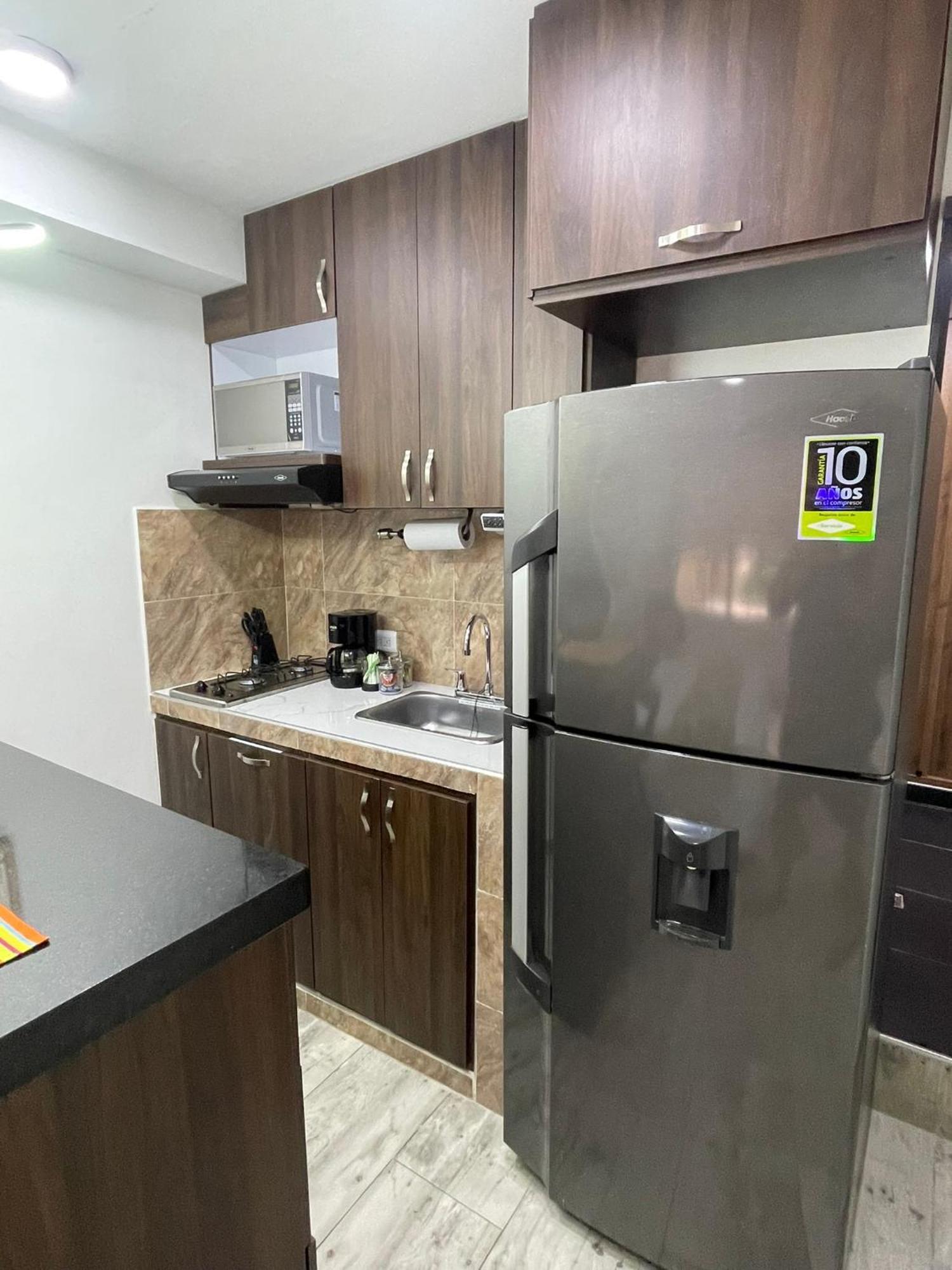 Apartment Pretty & Modern Private 202